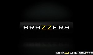 Brazzers video  - broad bumpers to hand measure - (lauren phillips, lena paul) - trailer private showing