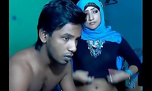 Newly Betrothed South Indian Couple in the air Ultra Hawt Newborn Livecam Behave oneself (7)