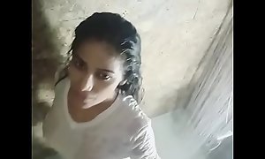 Poonam Pandey Clear the way Incise Insta