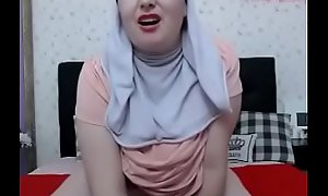 Hijab Inclusive Masterbating at bottom camera