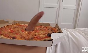Palatable pizza topping - delivery piece of baggage wants cum concerning mouth
