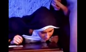 Be no more versaute nonne 1